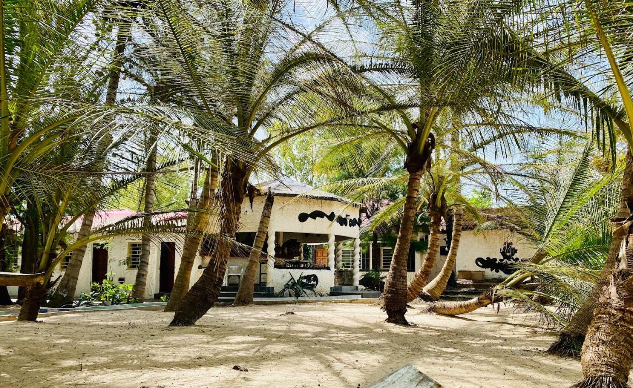 Jungle Beach Resort Sanyang Exterior photo