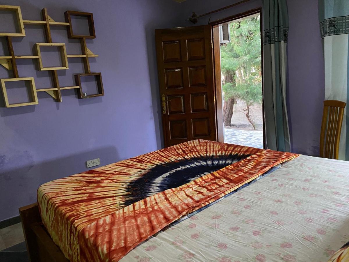 Jungle Beach Resort Sanyang Exterior photo